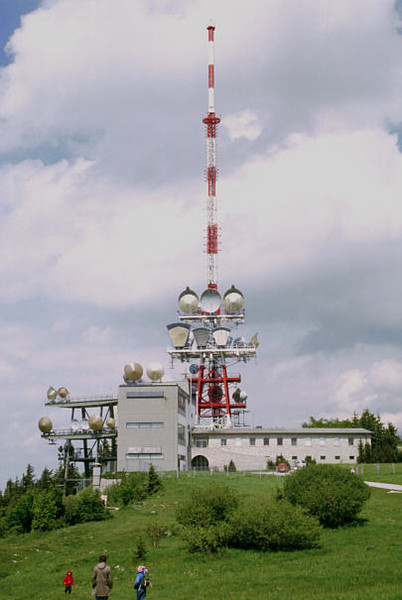 Die Sendeanlage auf dem Gaisberg Mitte der 1980er-Jahre: Zus�tzliche Antennen...