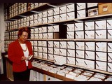 Ein Blick in das Handarchiv. Hier sind ca. 200.000 QSL-Karten in Archivboxen...
